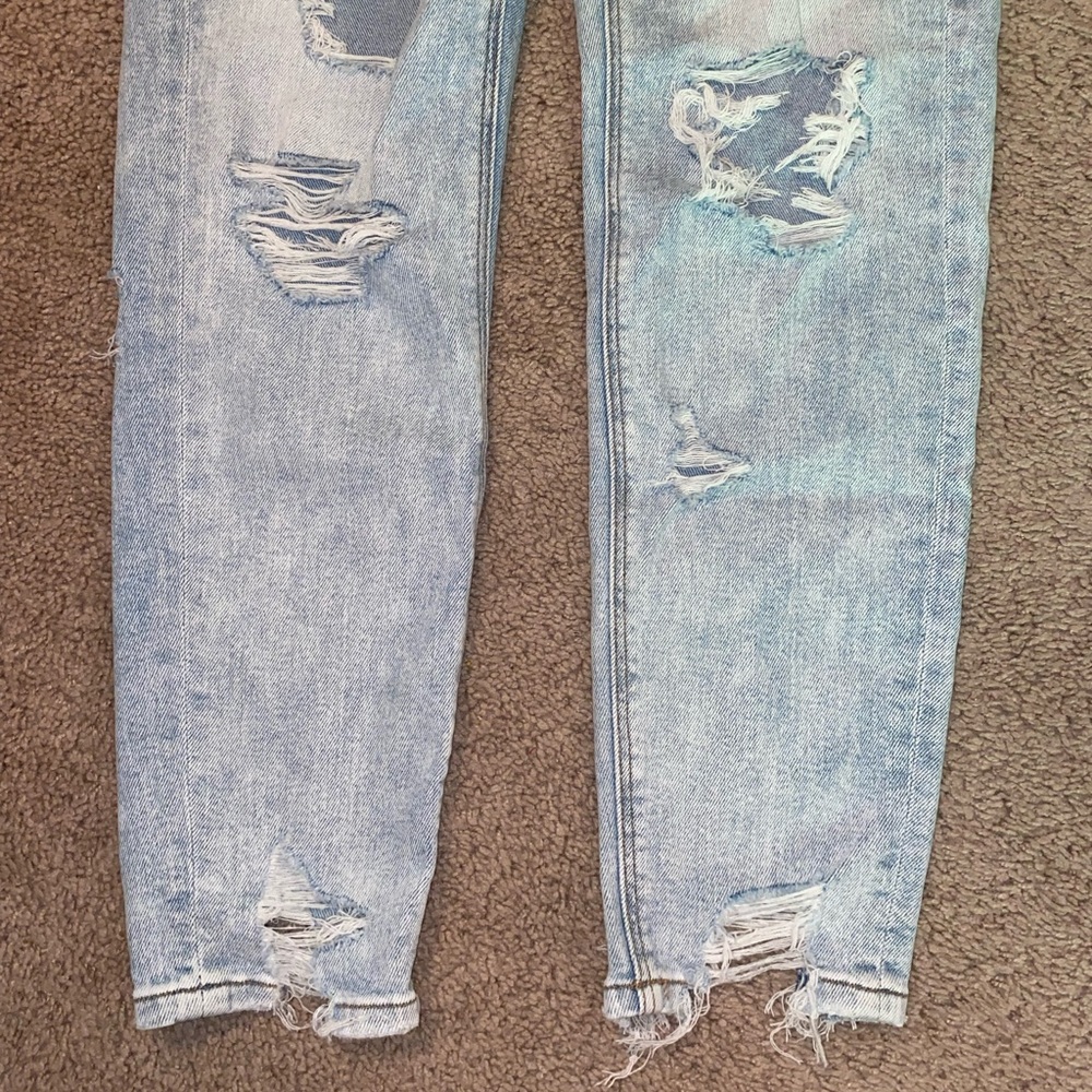 American Eagle Straight Jeans